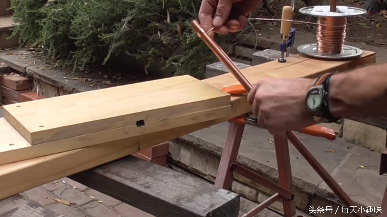 磁铁悬浮车怎么做,最简单的磁铁小火车