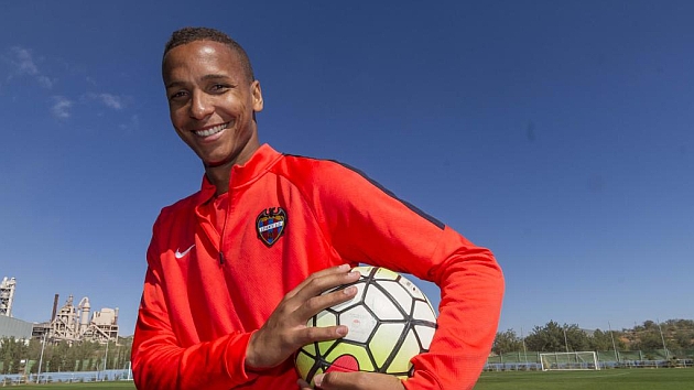 足球本赛季转会的妖人,2012年欧洲妖人转会