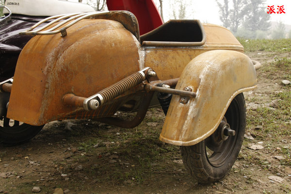 踏板自己能改挎斗吗,踏板能改越野轮吗