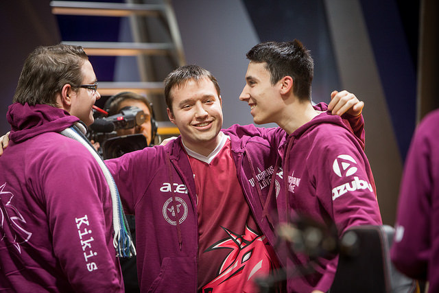 队服也有范,队服应该选啥色