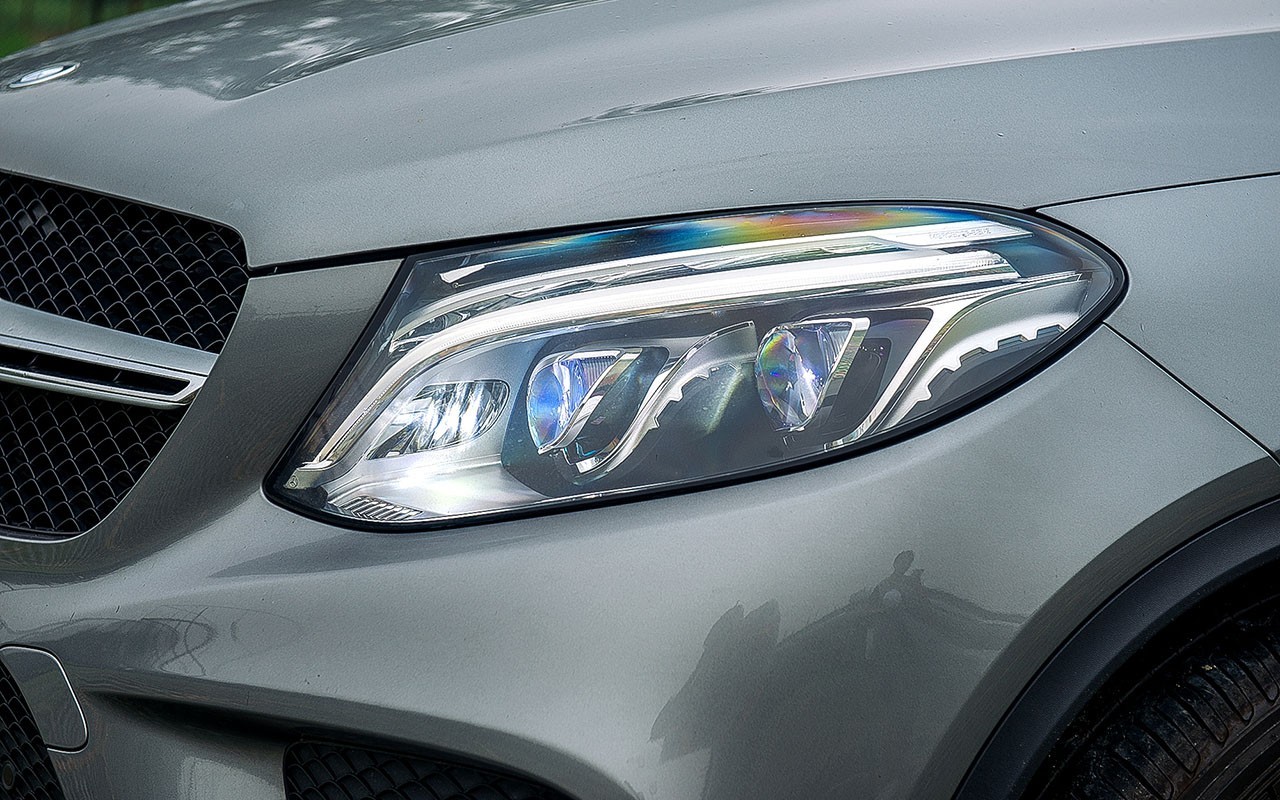 2022款奔驰gle450试驾视频,2024款奔驰gle400试驾测评