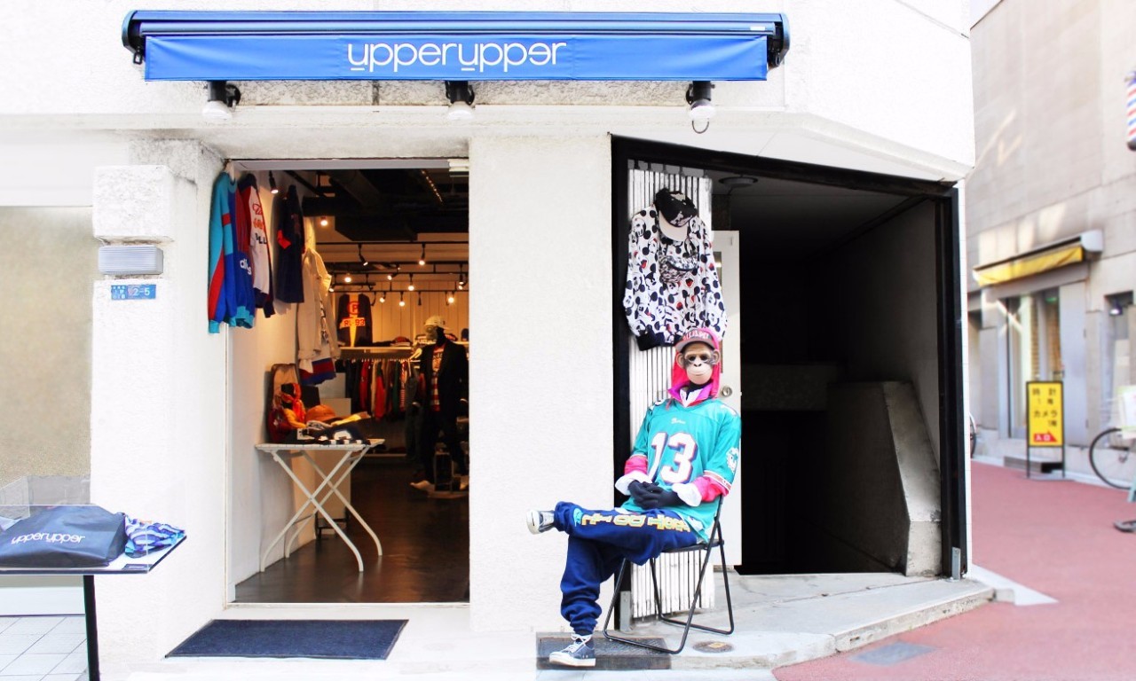 上千块的PALACE、GOSHA复古风单品,这店只需几分之一