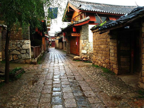 租金暴涨,文化地标被迫搬迁!网友：大理你怎么了？