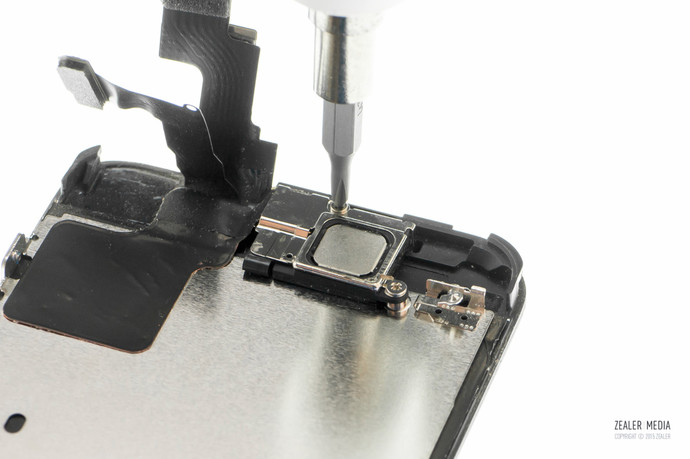 拆iphone5c教程,苹果5c换后壳