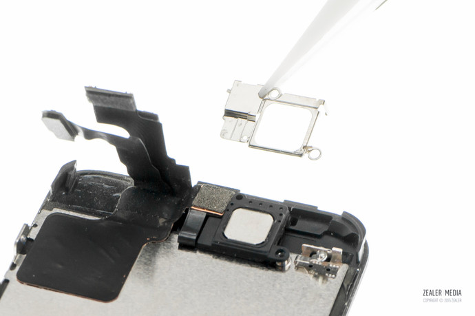 拆iphone5c教程,苹果5c换后壳