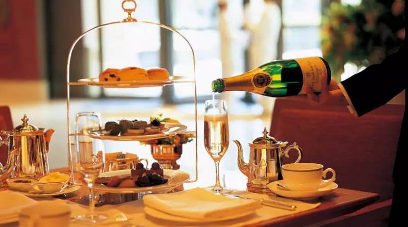 lifeistough｜比起鸡汤你可能更需要来一场暖心日本行