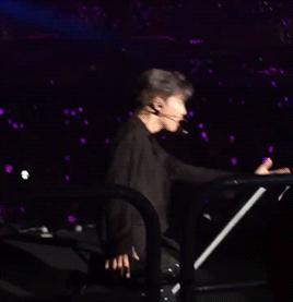 exo三巡letoutthebeast,exo三巡名场面控场完整版