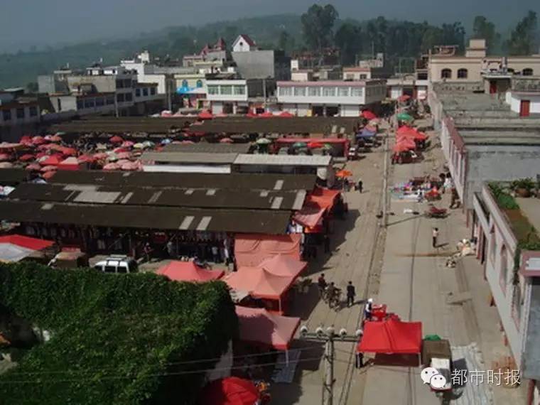 食色云南丨热天泡温泉别样的感受宜良泡温泉吃麻鸭端午走起