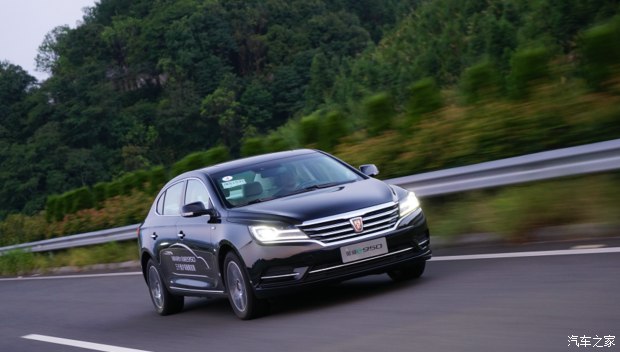 荣威e950混动1.4t车怎么样,1500公里的荣威