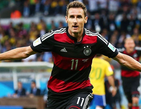 枪王之*克王**洛泽——上海申花的下一位传奇？