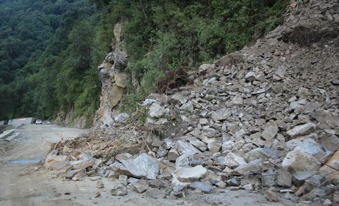 比亚迪f0开车到西藏,比亚迪f0进藏视频