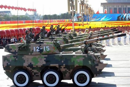 军用东风猛士高清图片,解放军部队军车图片
