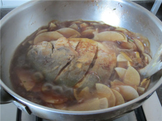 萝卜鲳鱼,鲳鱼萝卜粉丝汤