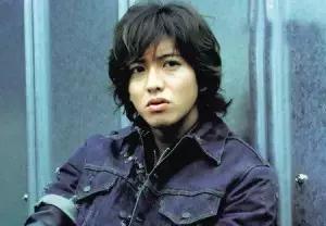 木村拓哉日本潮牌店,木村拓哉广告衣服