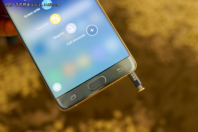 三星galaxynote7是几年前的手机,三星galaxynote7好用吗