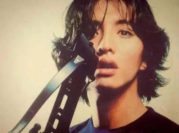 木村拓哉日本潮牌店,木村拓哉广告衣服