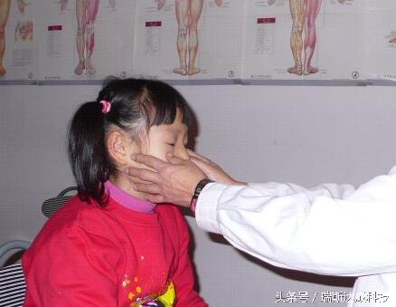 粉笔灰对小孩的危害视频,粉笔灰对老师的危害