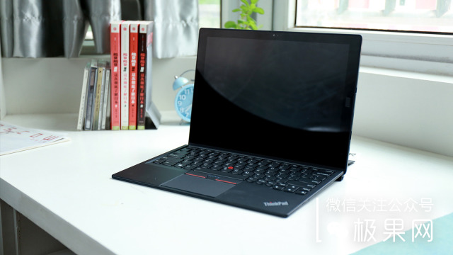 thinkpadx1系列和苹果笔记本的区别,thinkpadx1nano和carbon选哪个