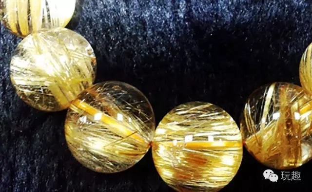 没钩子怎么串手串,手上戴的佛珠手串怎么串