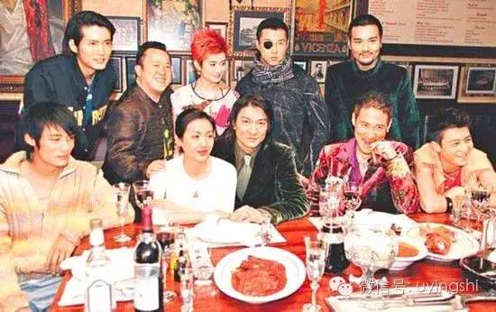 华仔舞台再现小龙女,华仔版小龙女