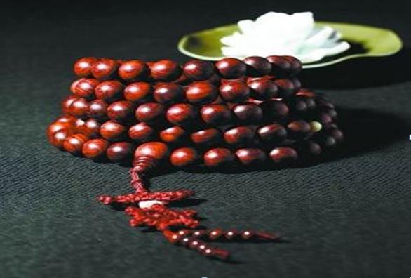 顶级小叶紫檀手串图片,怎么辨别小叶紫檀手串