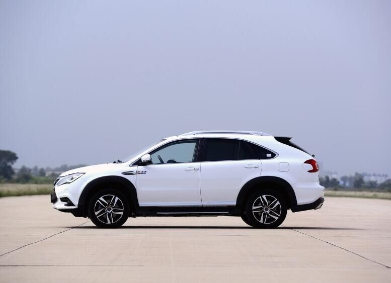 在深圳二十几万能买哪些新能源车