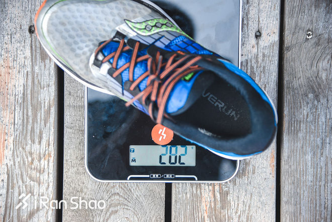 TopX|硬碰硬较量四款主流缓冲跑鞋横评对比