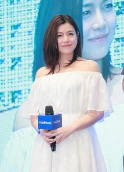 陈妍希挺孕肚现身图,陈妍希挺孕肚现身机场