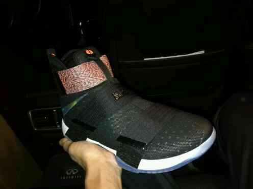 现在最适合入手的实战鞋,最省钱的几款实战鞋推荐