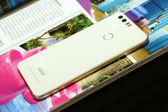 荣耀8评测,荣耀note8评测