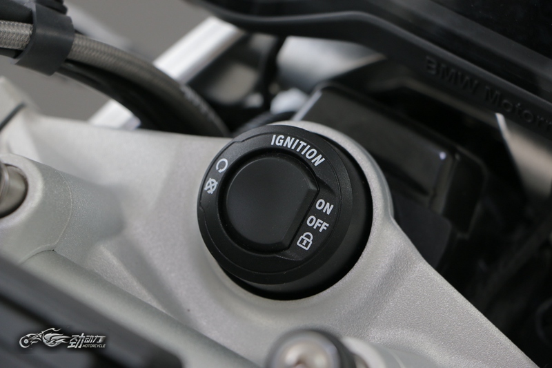 宝马r1200r多少钱,宝马r1200r测评