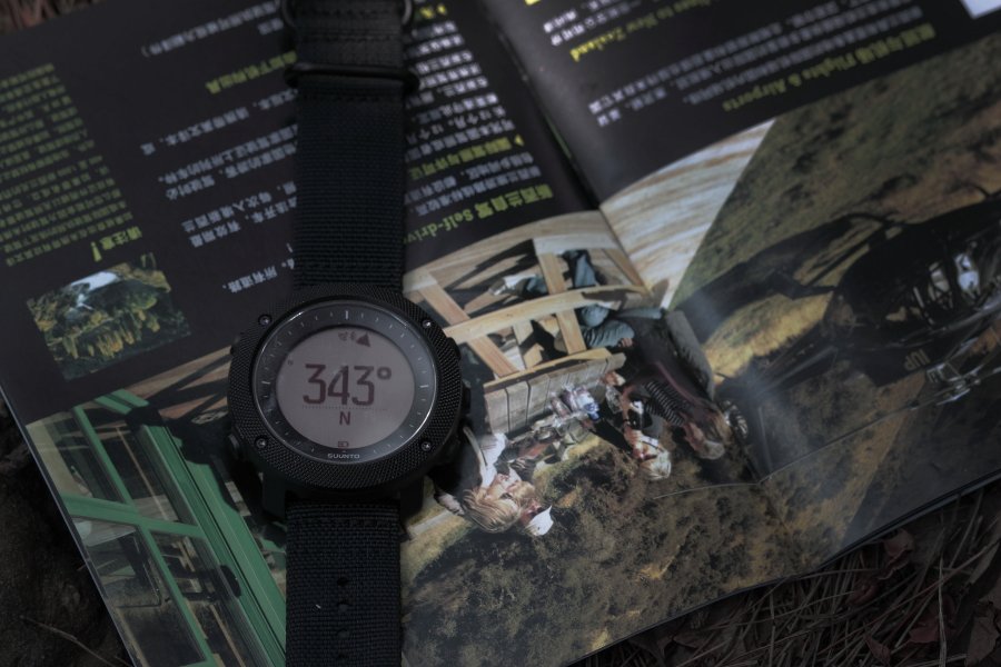 suunto颂拓越野跑怎么设置,颂拓远征阿尔法户外腕表