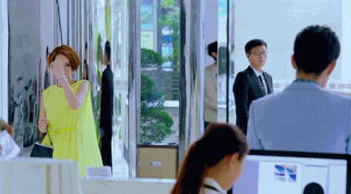 戚薇又演了一个宇宙级吊炸天的冷都女！她这是要一条道走到黑啊