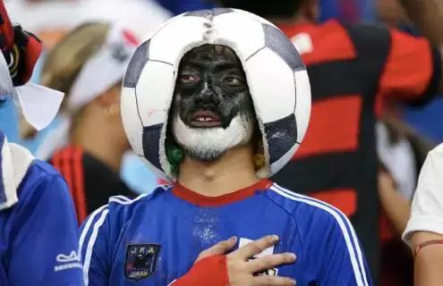 傅园慧奥运领奖,傅园慧无缘奖牌