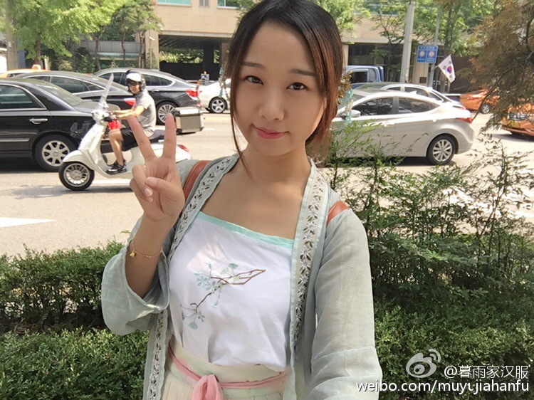 穿着汉服去外国旅游,穿着汉服去旅行