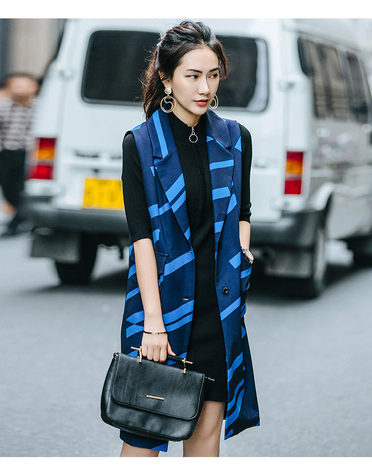 穿衣选干练小西装，美美得无所畏惧