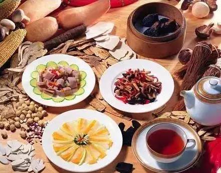 红豆薏米的功效,红豆薏米茯苓的功效与作用