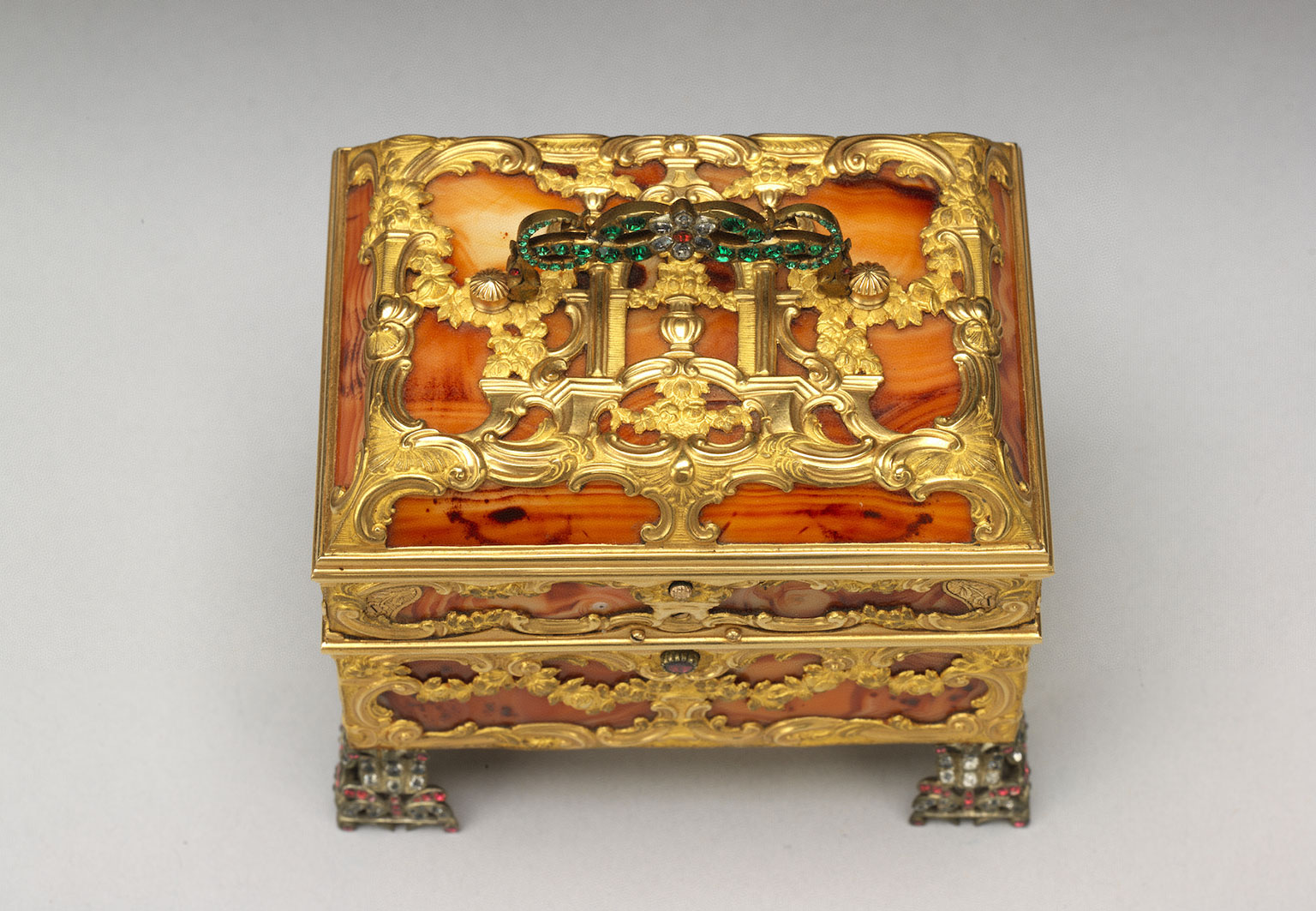 清宫皇帝们精美绝伦的镜子，朕照镜子可不只是看“帅不帅”的！