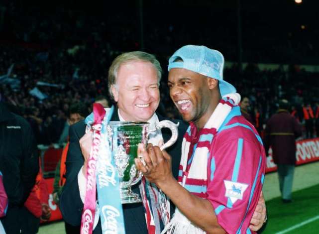 欧洲足坛4大最新消息,欧洲足坛精彩集锦