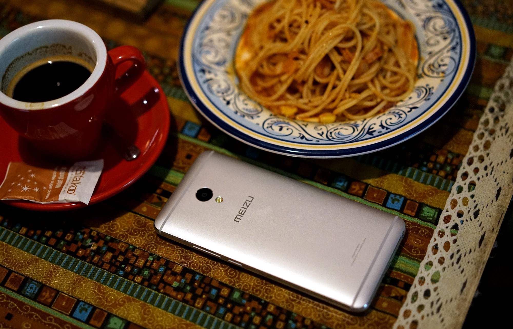 魅蓝e体验,魅蓝e怎么样呢