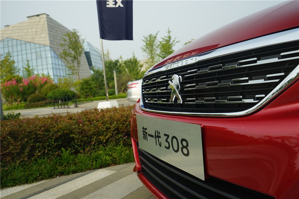 标致308新款试驾,全新标致308