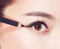 美瞳线太粗,美瞳线太粗了怎么办