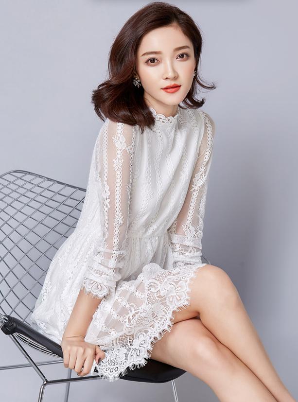 蕾丝打底裙的曼妙风情