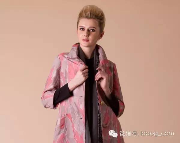 美丽的搭配让人觉得很幸福,美丽和智慧搭配