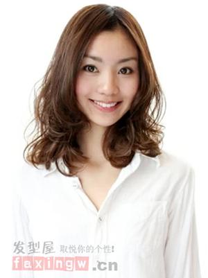 发型脸型搭配修颜减龄,脸型与发型的搭配女