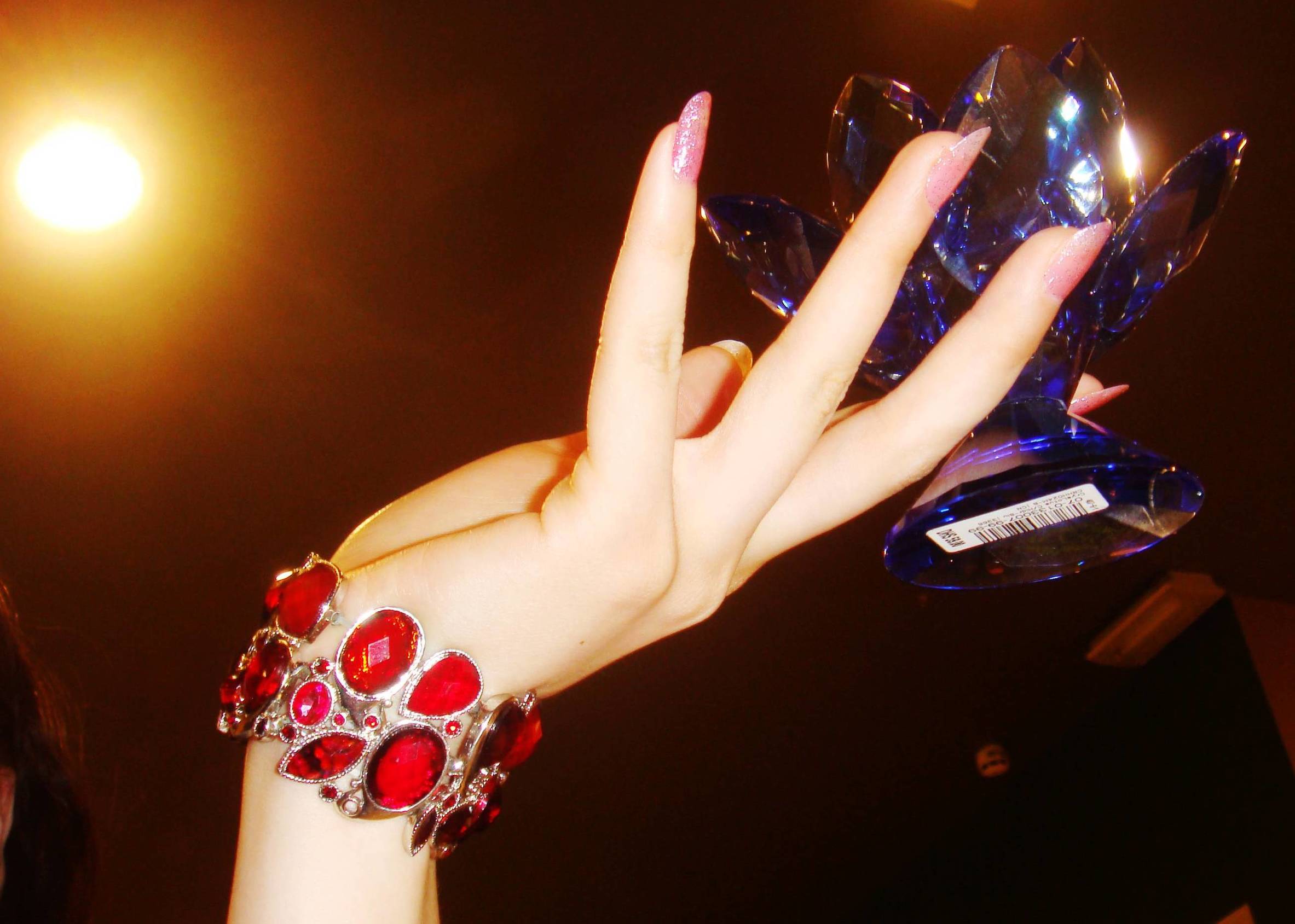 橄榄油抹皮肤有好处吗,长时间用橄榄油皮肤会变黑吗