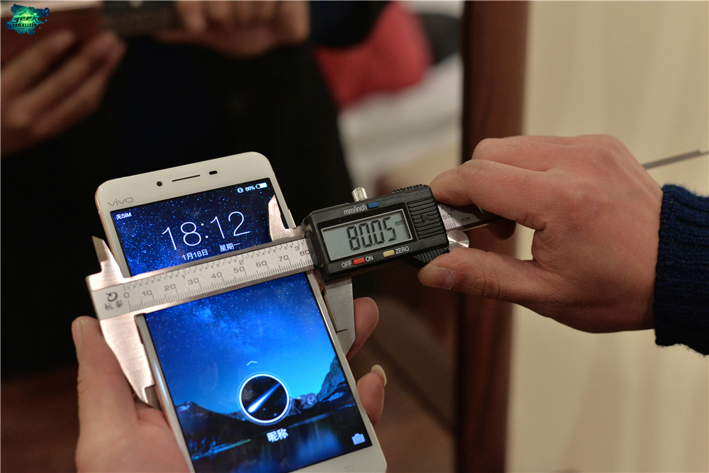 楣扮殑鐪肩潧璞圭殑閫熷害鍑鸿嚜鍝儴鍔ㄧ敾,vivox6鎬ц兘娴嬭瘯