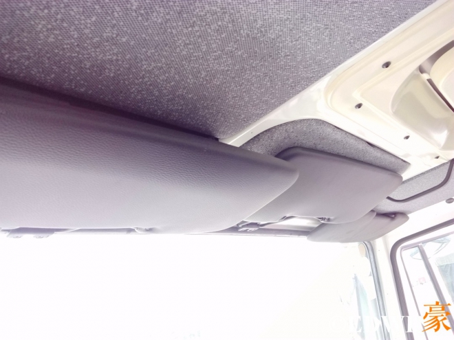 乌尼莫克u5000与u4000有何不同,奔驰乌尼莫克u400军用卡车