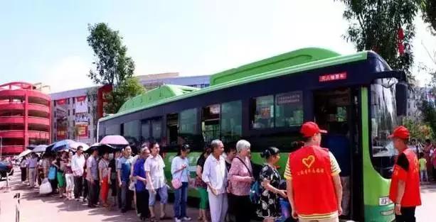 “新朝天门”迎龙迎客停车方便优惠多多你只管买买买