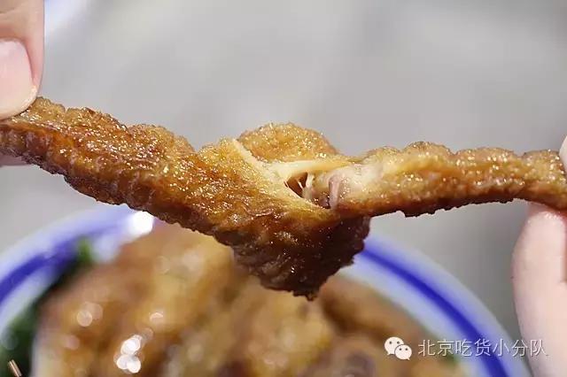 这道菜一上桌就勾起人动筷的欲望,这道菜只用两分钟就能学会